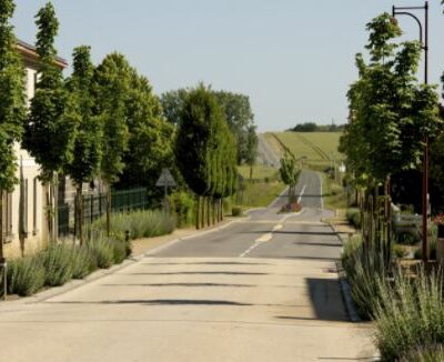 Prigent Et Associes Geometre Expert Entree Bourg